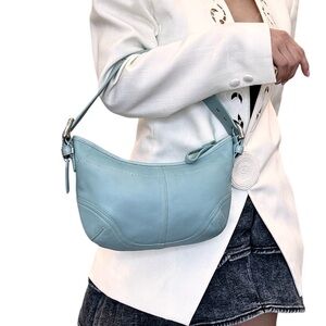 Coach Vintage 9541 Shoulder bag light blue Leather Shoulder/ Handbag .